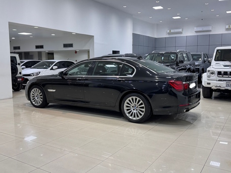 Manama, Vehicles, Cars & Trucks , BHD 2950,  BMW 750Li,  2013,  Automatic,  179250 KM,    (Black)