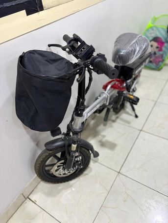 Dammam, Bicycles, SAR 1050,  Electric Bike With 48V Battery, 14" Tire, Bluetooth