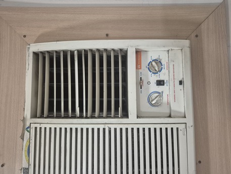 Thuqbah, Air Conditioners, SAR 400,  1.5 Ton Window AC For Sale
