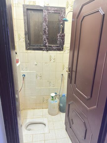 Hara, Apartments, Flats, Houses & Villas, SAR 1800/month,  Furnished,  1 BR,  1-BHK Family Flat Near Rajhi Signal (Hara)