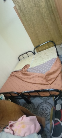 Jeddah, Air Conditioners, SAR 350,  WINDOW AC &  2 SINGLE BEDS