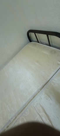 Jeddah, Air Conditioners, SAR 350,  WINDOW AC &  2 SINGLE BEDS