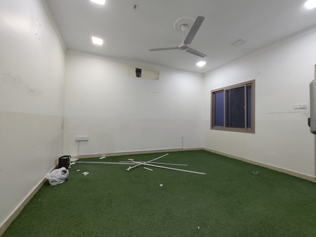 Sitra, Offices, BHD 350,  Sitra:- Groundfloor 7Bhk Commercial Flat On Rent..