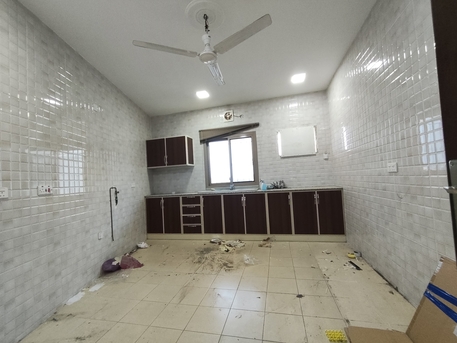Sitra, Offices, BHD 350,  Sitra:- Groundfloor 7Bhk Commercial Flat On Rent..