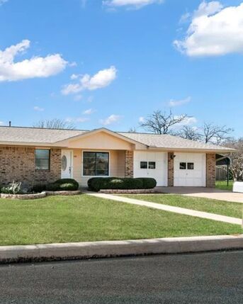 Dallas, Business, Fredericksburg Ranches For Sale