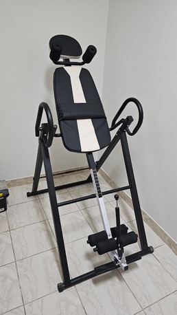 Al Malaz, Sporting Goods, SAR 250,  Inversion Table - Decompression Back Stretcher Exercise Machine