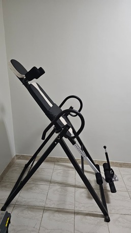 Al Malaz, Sporting Goods, SAR 250,  Inversion Table - Decompression Back Stretcher Exercise Machine
