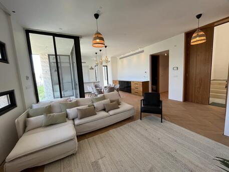 Amman, Apartments/Houses, JOD 30000/year,  Furnished,  3 BR,  190 Sq. Meter,  Modern Furnished Apartment For Rent In Um Uthainah