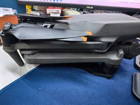 Riyadh, Photo & Video, SAR 7800,  DJI Mavic 3 (Fly More Combo) In Perfect Working Condition
