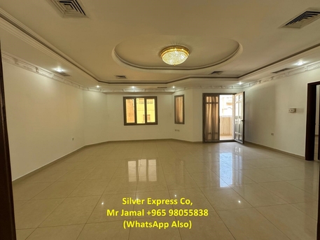Mangaf, Apartments/Houses, KWD 700/month,  4 BR,  200 Sq. Meter,  Spacious 4 Bedroom Villa Floor For Rent In Mangaf.