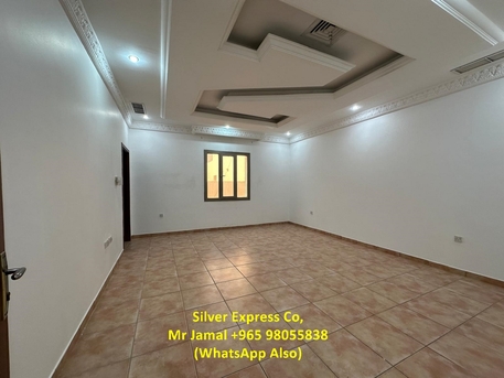 Mangaf, Apartments/Houses, KWD 700/month,  4 BR,  200 Sq. Meter,  Spacious 4 Bedroom Villa Floor For Rent In Mangaf.