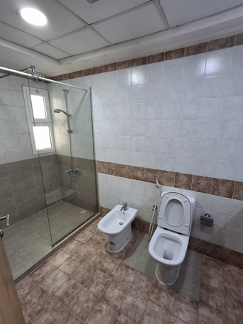 Hoora, Apartments/Houses, BHD 450/month,  2 BR,  2bhk 2bath 1hall Closed Kitchen 450bd With Ewa Parking