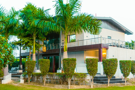 New Delhi, Event Planning, Best Farmhouse In Gurgaon For Party | Sloshout