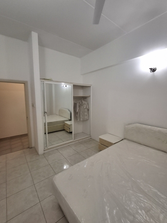 Hoora, Apartments/Houses, BHD 350/month,  2 BR,  Fully Furnished 2bhk 2bath 1hall Closed Kitchen Lift Parking 350bd With Ewa