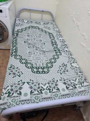 Jeddah, Appliances, SAR 200,  Metal Bed Frame + Mattress