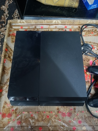 Manama, Video Games, BHD 50,  Ps4 500 GB With Full Accessories Good Condition