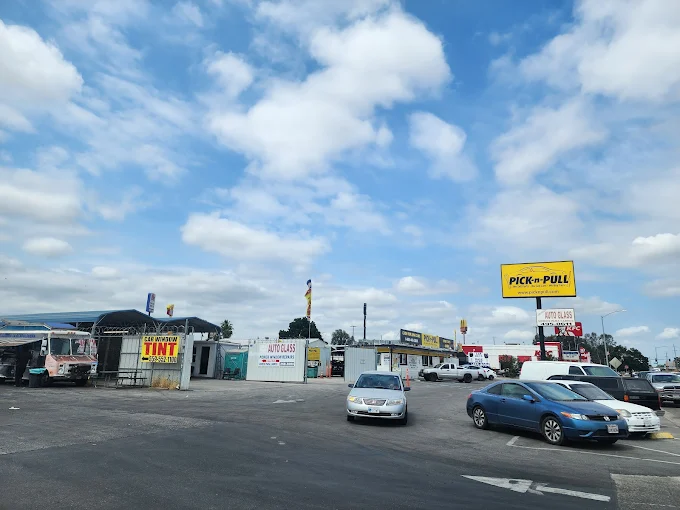 New York, Automotive, Complete Windshield Repair Fresno