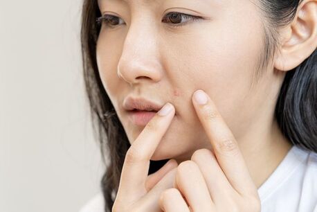 New York, Health, Lightweight Treatment Serum For Clearer Looking Skin