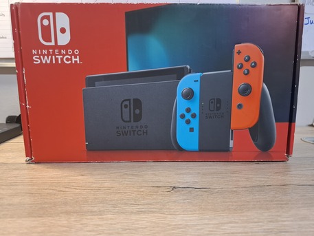 Al Malaz, Video Games, SAR 900,  Nintendo Switch For Sale.