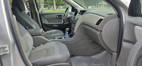 Khobar, Vehicles, Cars & Trucks , SAR 32000,  Chevrolet Traverse,  2013,  Automatic,  163000 KM,   &ndash;  &ndash; Agency Maintained Service History,  Done Only 167k Kms. Fully