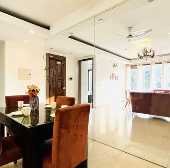 New Delhi, Apts/Flats Wanted, INR 20626/day,  Furnished,  3 BR,  2000 Sq. Feet,  BluO 3BHK Safdarjung Enclave -Lift Terrace Garden