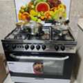 SAR 1400,  5 BURNER GAS STOVE With Oven At Bottom For Sale