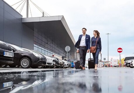 Chicago, Logistics, Luxury Airport Car Rental Chicago