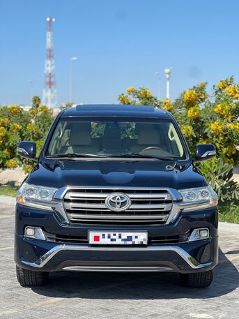 Riffa, Vehicles, Cars & Trucks , BHD 16800,  TOYOTA LAND CRUISER GXR V8 2017 BLUE,  2017,  Automatic,  268000 KM,