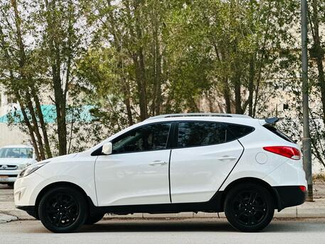 Salmaniya, Vehicles, Cars & Trucks , BHD 3650,  Hyundai Tucson,  2016,  Automatic,  110000 KM,    MODEL WELL MAINTAINED USED SUV CALL OR WHATSAPP ON 33665080 ,34355768