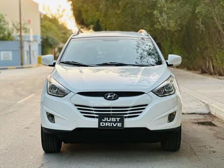 Salmaniya, Vehicles, Cars & Trucks , BHD 3650,  Hyundai Tucson,  2016,  Automatic,  110000 KM,    MODEL WELL MAINTAINED USED SUV CALL OR WHATSAPP ON 33665080 ,34355768