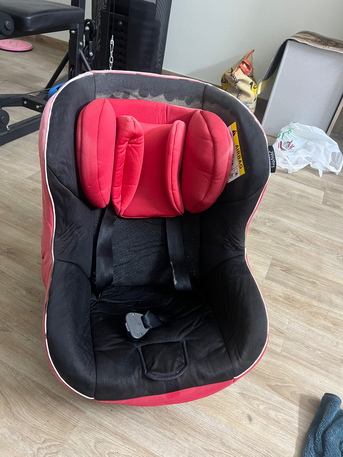Riyadh, Baby & Kid Stuff, SAR 220,  I Would Like To Sell My Baby Car Seat Juniour Brand