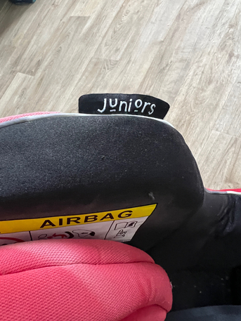 Riyadh, Baby & Kid Stuff, SAR 220,  I Would Like To Sell My Baby Car Seat Juniour Brand