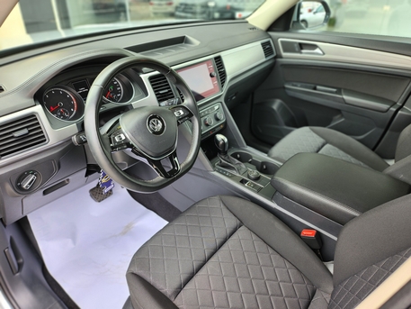 Manama, Vehicles, Cars & Trucks , BHD 6800,  Volkswagen Touran,  2019,  Automatic,  150000 KM,  Volkswagen Teramont V6 4Motion