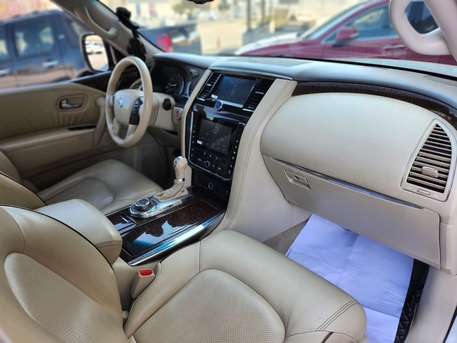 Manama, Vehicles, Cars & Trucks , BHD 6500,  Nissan Patrol,  2013,  Automatic,  140000 KM,   LE V8 400HP