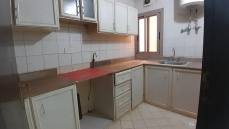 Ras Rumman, Apartments/Houses, BHD 170/month,  1 BR,  Ras Ruman:- ,1Bhk Unfurnished Flat For Rent.Bd 170/- With Unlimited Ewa