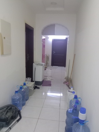 Jeddah, Rooms for Rent, SAR 750/month,  150 Sq. Feet,  One Room Available For Indian And Pakistani Person With Separate Bathroom In Mahjar--Jedda
