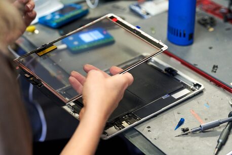 London, Business, How Professional IPad Repair Saves Money Long-Term