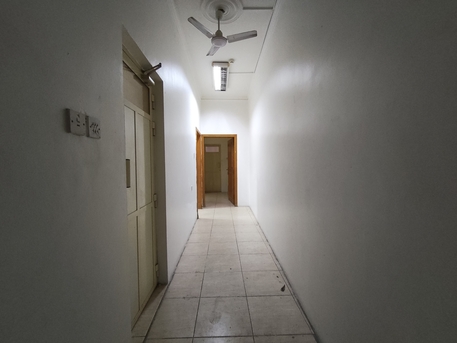 Manama, Apartments/Houses, BHD 180/year,  2 BR,  Karana:- Groundfloor 2BR Semifurnished Flat On Rent With Ewa..