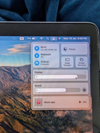 Dammam, Computers, SAR 1450,  Macbook PRO 2017 Core I7 16GB 256GB 15 Screen