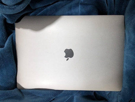 Dammam, Computers, SAR 1450,  Macbook PRO 2017 Core I7 16GB 256GB 15 Screen
