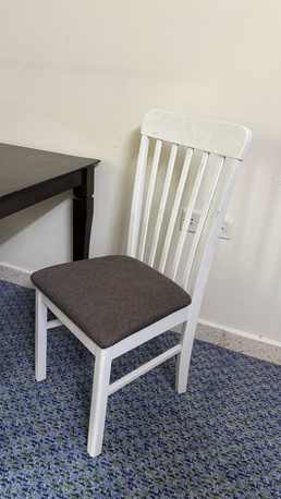 Riyadh, Furniture, SAR 250,  Table And Chairs