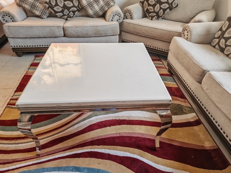 Jubail, Furniture, SAR 1500,  7 Seater Sofa Set With Marble Top Center Table For Sale | طقم كنب 7 أشخاص مع طاولة وسط رخا