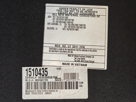 Jubail, Furniture, SAR 1500,  7 Seater Sofa Set With Marble Top Center Table For Sale | طقم كنب 7 أشخاص مع طاولة وسط رخا