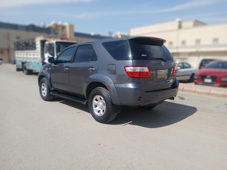 Al Shifa, Vehicles, Cars & Trucks , SAR 33000,  Toyota Fortuner,  2011,  Automatic,  304500 KM,  Selling On Urgent Basis