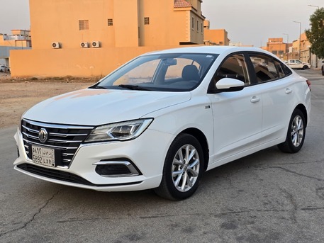 Riyadh, Vehicles, Cars & Trucks , SAR 28000,  MG 5,  2023,  Automatic,  101000 KM,    Mid Options For Sales (1st Owner)