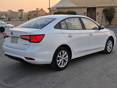 Riyadh, Vehicles, Cars & Trucks , SAR 28000,  MG 5,  2023,  Automatic,  101000 KM,    Mid Options For Sales (1st Owner)