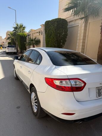 Riyadh, Vehicles, Cars & Trucks , SAR 17000,  Renault Fluence,  2015,  Automatic,  224924 KM,   , , 224K KM, Well Maintained Executive Used Car For Sale