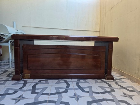 Jubail, Furniture, SAR 400,  Wooden Solid Office Table For Sale &ndash; 400 SAR