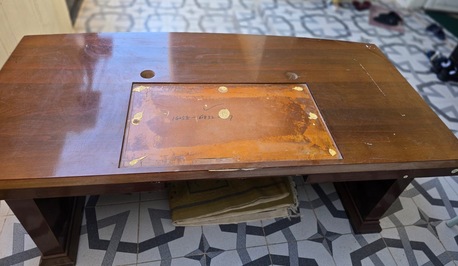 Jubail, Furniture, SAR 400,  Wooden Solid Office Table For Sale &ndash; 400 SAR