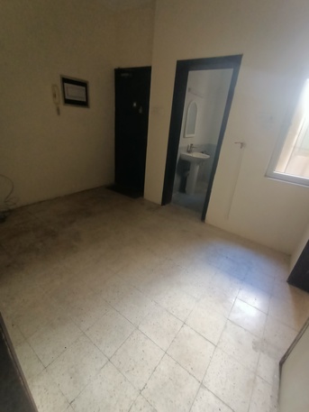 Hoora, Apartments/Houses, BHD 120/month,  2 BR,  2 BHK 2 Bedroom 2 Bathroom Family Flat For Rent In Hoora *35529070